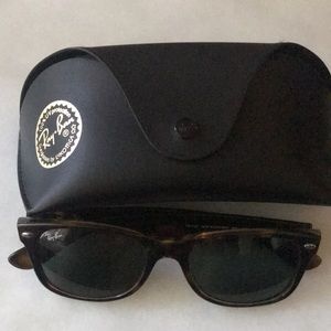 Ray-Ban RB 2132  Sunglasses